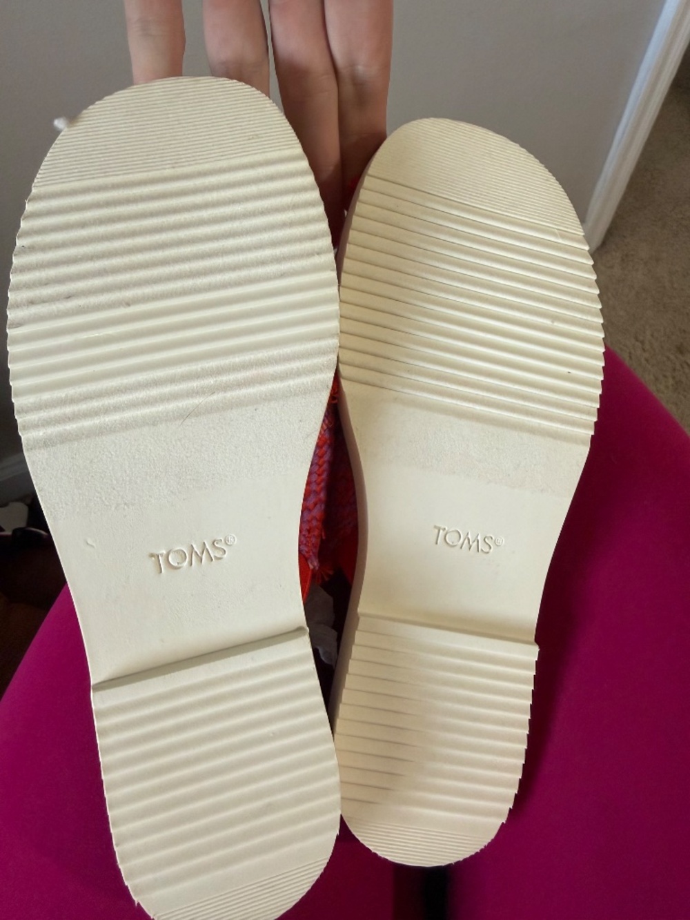 Toms Mae Crossover Sandal (NWT Size 5) - Picture 4 of 5